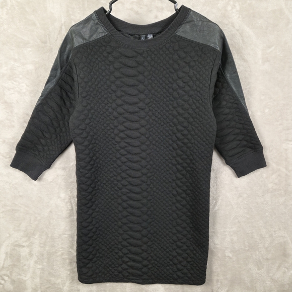 La Classe Couture Dresses & Skirts - La Classe Couture Black Textured Mini Sweatshirt Dress S Faux Leather Details